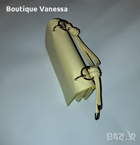 Дамска чанта в жълто , снимка 2 - Чанти - 50733528