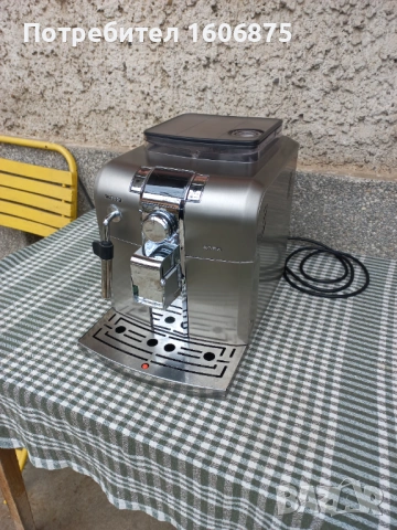 Кафемашина Саеко , снимка 3 - Кафемашини - 53499094