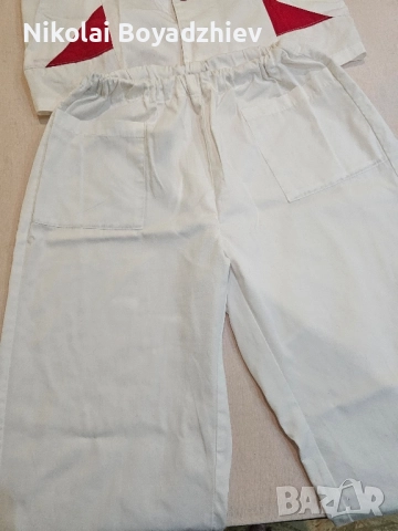 Продавам дамско работно облекло, размер М