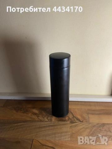 Спешно! Термос с интелигентен LED дисплей за температурата