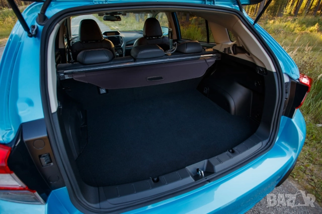 Щора за багажник Subaru XV II GT 2018+ – черна, алуминиева касета и PVC плат