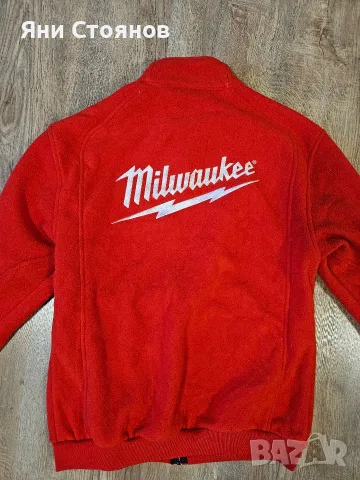 Оригинално горнище Milwaukee, снимка 2 - Суичъри - 56363963