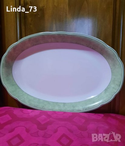 Голямо и много красиво плато със зелен кант. Маркирано - TCM" - Germany.  , снимка 1