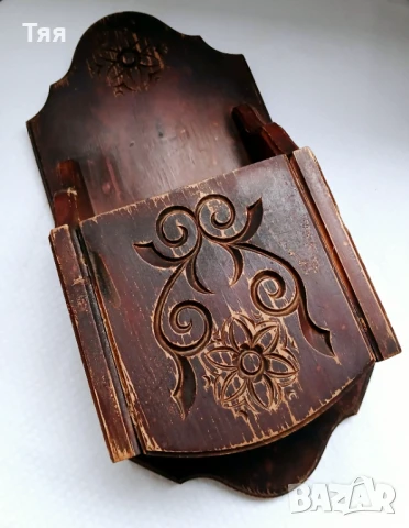 Дървена кутия за стена 