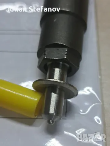 Дюзи за Toyota Land Cruiser 120 3.0 D4D, снимка 2 - Части - 47750522