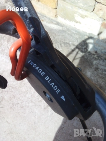 Бевзинова косачка за трева Хускварна, снимка 5 - Градинска техника - 53817887