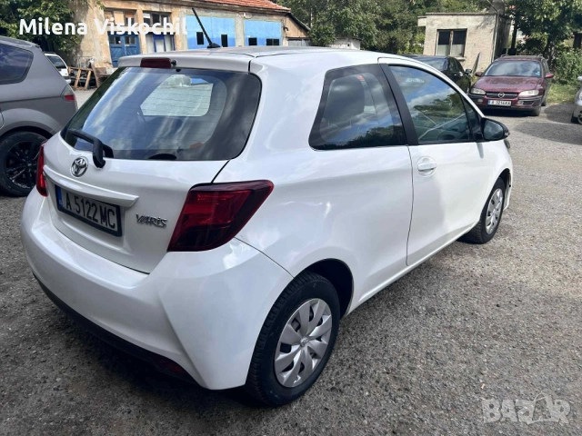 Toyota Yaris 1.0  ( газова уредба), снимка 4 - Автомобили и джипове - 51874467
