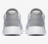 оригинални маратонки Nike Tanjun  номер 41,5-42, снимка 3