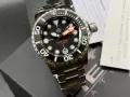 БАРТЕР! Оригинален Helm Comodo 300m Automatic Diver, снимка 6