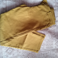 Дамски панталони, снимка 1 - Къси панталони и бермуди - 36319890