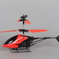 Радиоуправляем хеликоптер, снимка 4 - Електрически играчки - 34944678