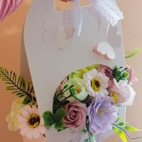 Разкошна розова кошница със тринайсет нежни сапунени цветя страхотен подарък , снимка 1 - Подаръци за жени - 40951016