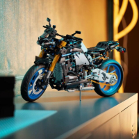 LEGO® Technic - Yamaha MT-10 SP 42159, 1478 части. Нови и запечатани !, снимка 6 - Други игри - 44831174