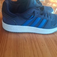 Продавам маратонки Adidas , снимка 4 - Маратонки - 41976684