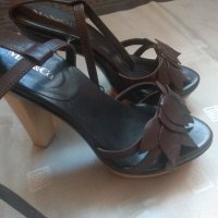 Сандали дърво и кожа MAX&Co, снимка 1 - Дамски елегантни обувки - 34122373