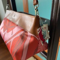 MAGNoL,маркова чанта с естествена кожа като детайли,прекрасен цвят, снимка 2 - Чанти - 41100312