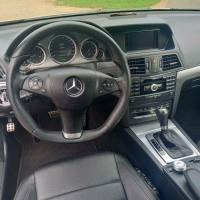 Mercedes-Benz Mercedes E200, снимка 6 - Автомобили и джипове - 36280142