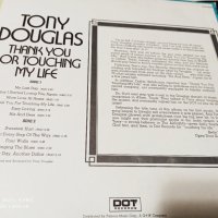 Грамофонна плоча - TONY DOUGLAS - 10лв - VG+, снимка 3 - Грамофонни плочи - 35844415