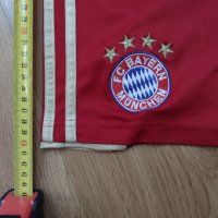 Bayern Munchen / ADIDAS / детски футболни шорти на Байерн Мюнхен за ръст 164см. , снимка 7 - Детски къси панталони - 41925048