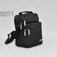 Мъжка чанта , снимка 1 - Чанти - 41477545