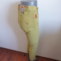 Дамски дънки и три модела панталон , снимка 17 - Панталони - 40887099