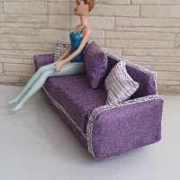 диван за кукла Барби, обзавеждане за кукли, снимка 4 - Кукли - 44238401