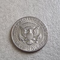 Оригинална монета. САЩ. Половин американски долар  от 1971  . С образа на  JF Kenedi., снимка 3 - Нумизматика и бонистика - 28855445