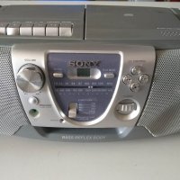 Радиокасетофон CD SONY CFD-V8, снимка 3 - Радиокасетофони, транзистори - 40754810