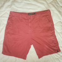 Quicksilver size M , снимка 2 - Къси панталони - 41365007