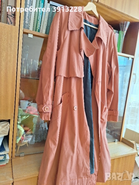 Тренчкот, цвят брик,р-р L/Xl., снимка 1
