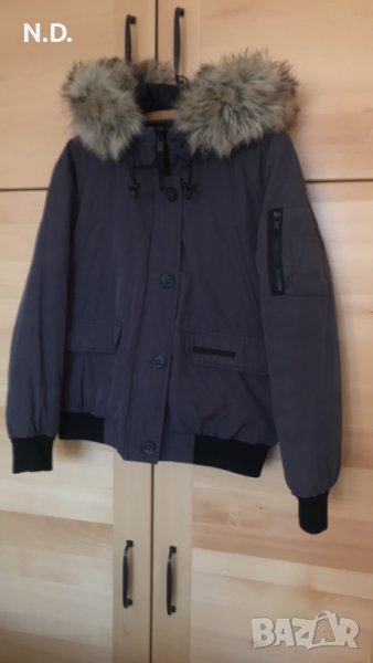 Дамско зимно топло тъмнолилаво яке с качулка, размер S, снимка 1