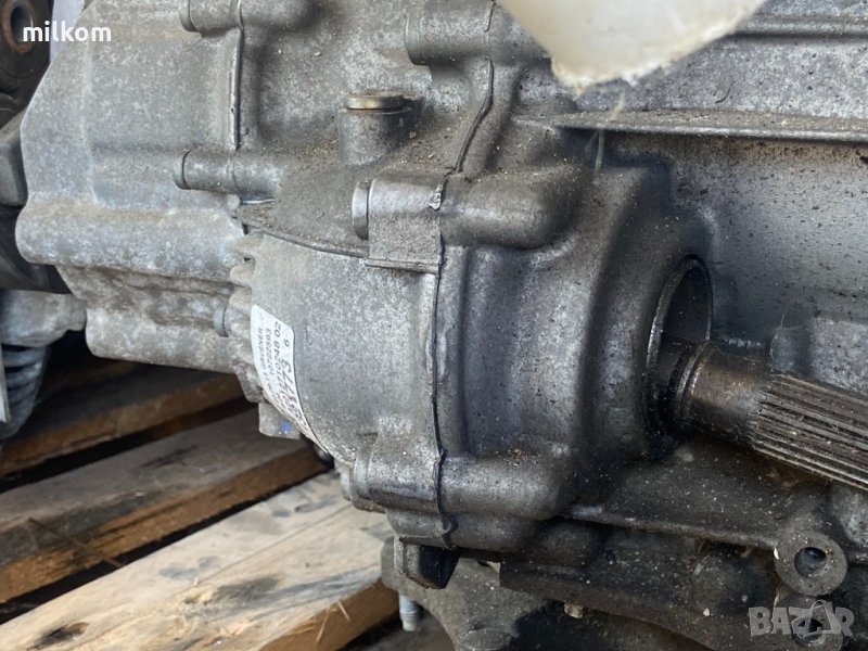Раздатъчна кутия мерцедес ц класа w204 4matic 4x4 раздатка на кутията, снимка 1