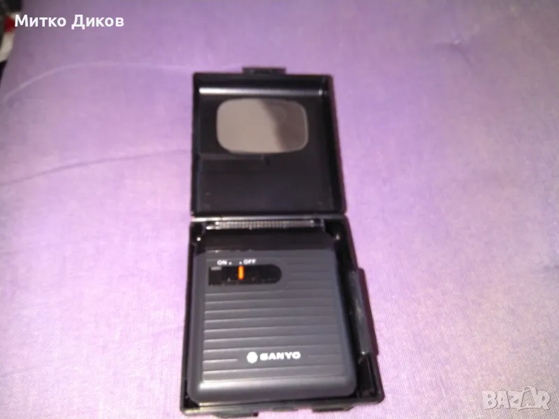 Sanio Japan маркова туристическа машинка за бръснене отлична на батерии , снимка 1