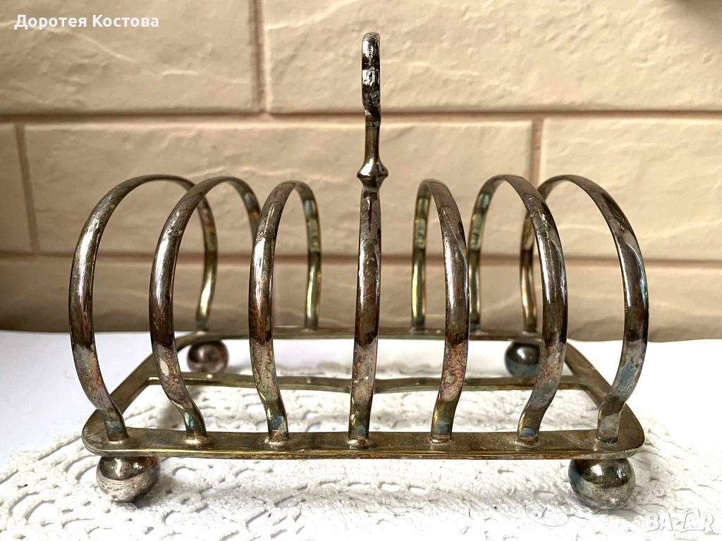Красива посребрена поставка за 6 филийки от Англия, снимка 1