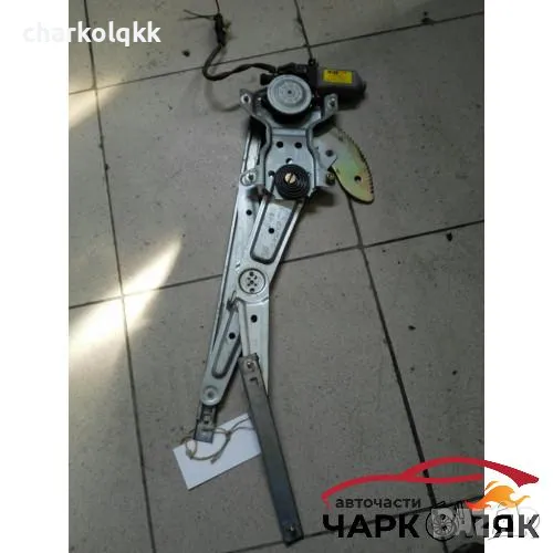 Ел машинка стъкло (стъклоповдигач) задна дясна Киа Каренс, снимка 1