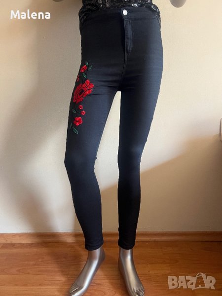 Дамски черни дънки - панталон с бродерия цветя !, снимка 1