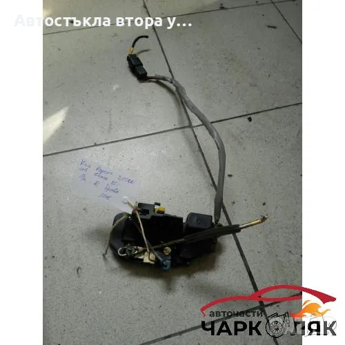 Брава врата предна дясна Киа Каренс, снимка 1