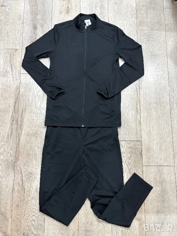 Оригинален Екип Nike Black Edition / рр. М / НОВ, снимка 1