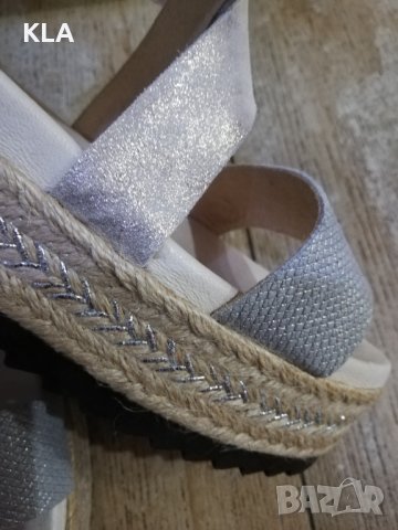 Нови обувки , снимка 2 - Дамски ежедневни обувки - 40590263