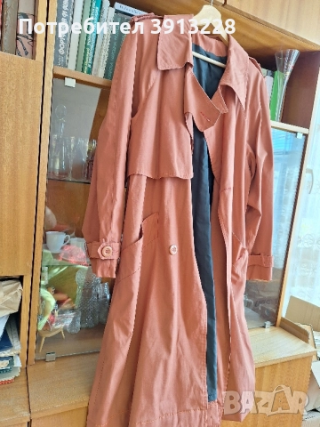 Тренчкот, цвят брик,р-р L/Xl.
