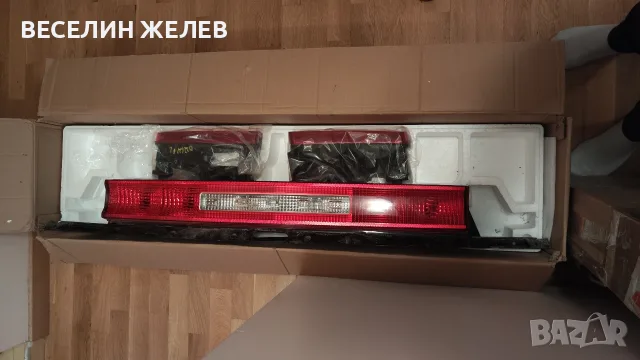Оригинален пълен комплект задни светлини за Dodge Challenger (2015-2023) – 2016 г., снимка 2 - Части - 56062166