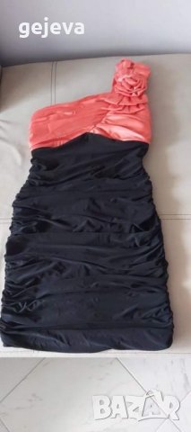 Елегантна рокля