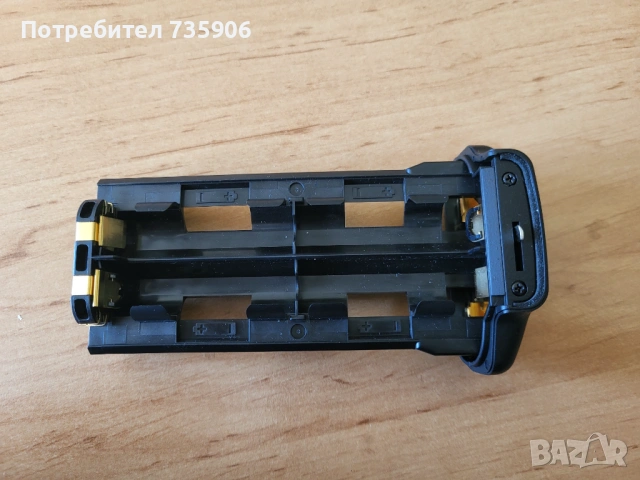 Оригинален холдер MS-D10EN  за батериен грип Nikon MB-D10