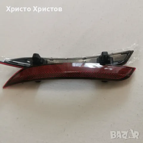 Рефлектори 2бр.(светлоотразител) в задна броня за VW Polo 2014-2017г. , снимка 3 - Части - 50203252