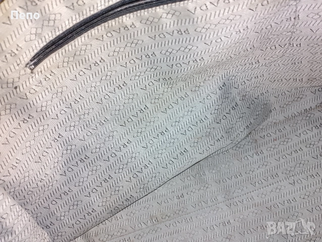 Чанта Prada, снимка 7 - Чанти - 52937271