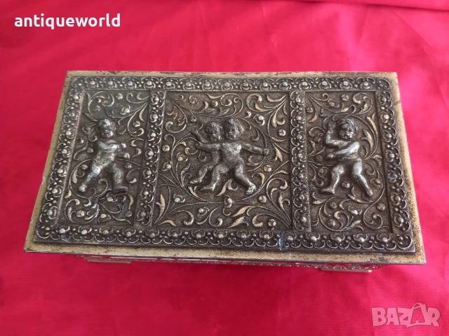 Стара БАРОКОВА Кутия ,Позлата , Херувими , Ангели, снимка 3 - Антикварни и старинни предмети - 51124912