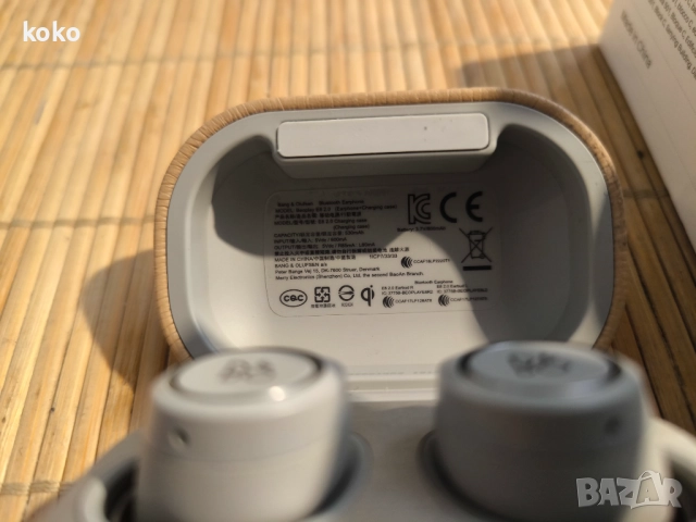 Слушалки тапи блутут Bang Olufsen E8 2.0 и Tozo, снимка 4 - Bluetooth слушалки - 52840402