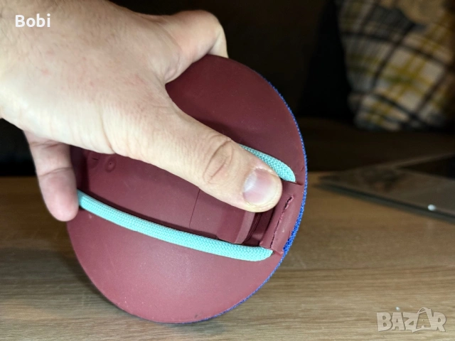 UE Roll 2 Bluetooth колонка, снимка 4 - Слушалки и портативни колонки - 53168975