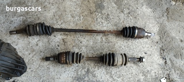 Полуоски предни  Daihatsu Terios автоматик 1.3 - 120лв, снимка 2 - Части - 41223983