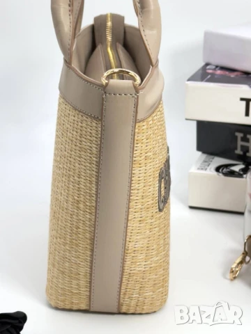 чанти prada , снимка 7 - Чанти - 50834325